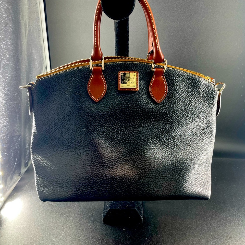 Dooney & Bourke pebble Grain Satchel